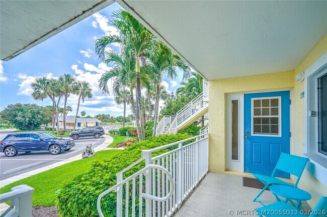 Photo - 5593 NE Gulfstream Way