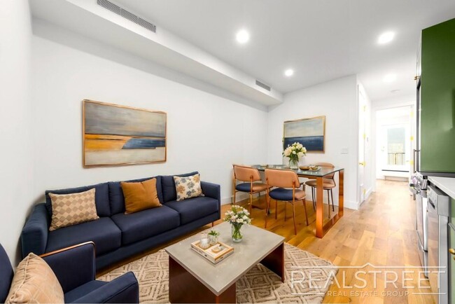 Stunning 3 bed 3 Bath with WD in unit and ... - Stunning 3 bed 3 Bath with WD in unit and ... Apartamento Unidad 2