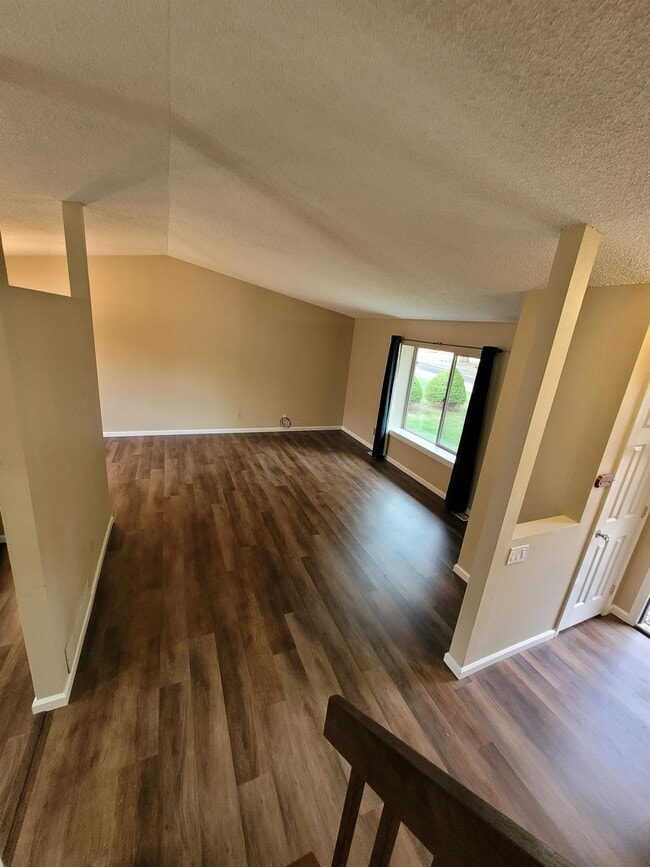 Photo - 5280 Mule Deer Dr