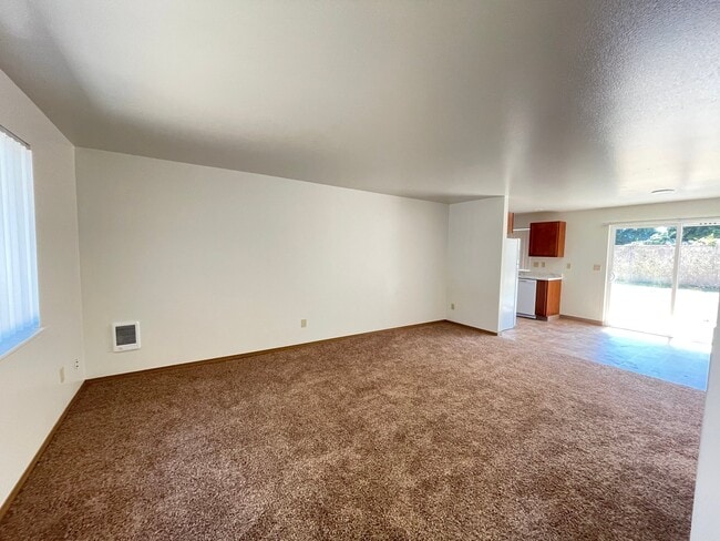 Photo - 10219 S Sheridan Ave Unit 10219