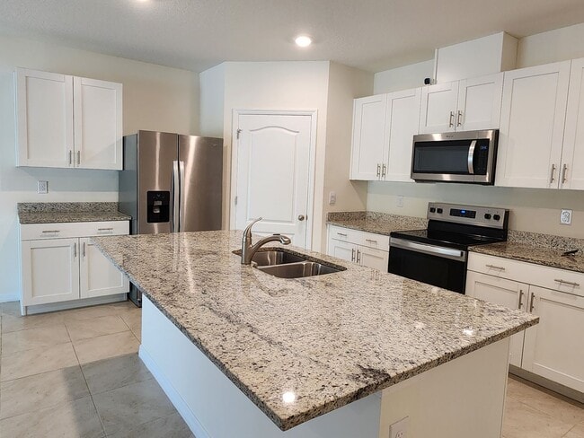 Photo - BEAUTIFUL 4Bedroom 2 Bathroom Home in the Ormond Station Community