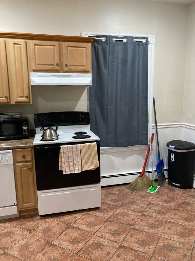 Photo - 102 Calumet St