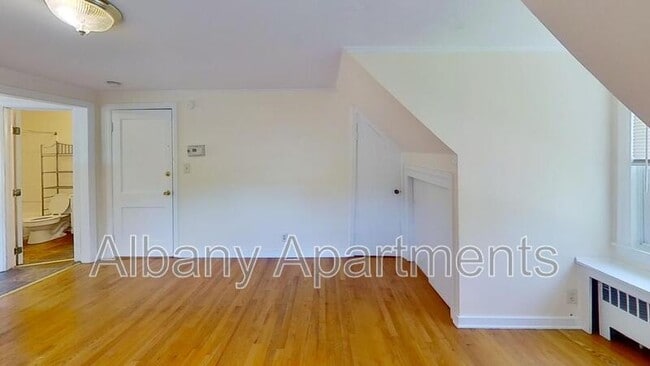Photo - 225 S Allen St