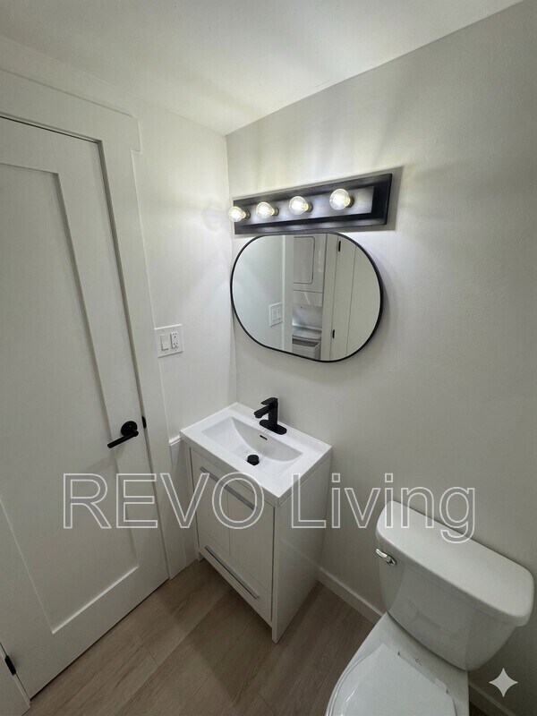 Photo - 137 Oakdale Ave Unit 2