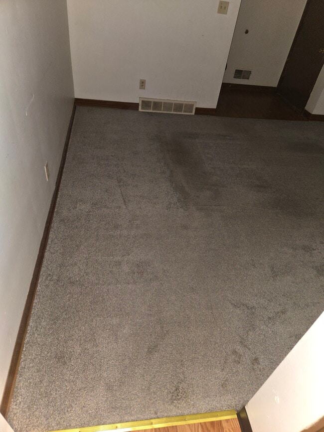 Living room - 231 Coolidge St