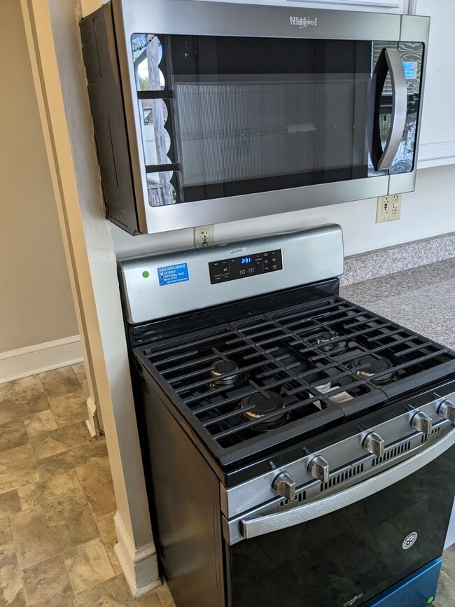 Photo - 704 N Lime St Unit 2