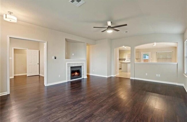 Photo - 2605 Butler Way