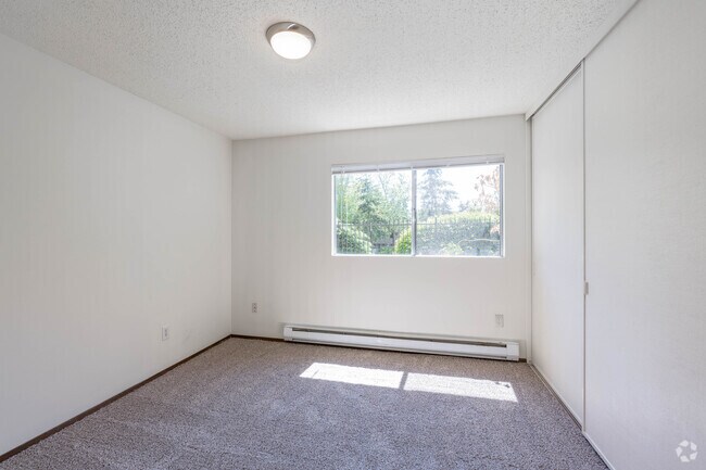1BR, 1BA - 690SF