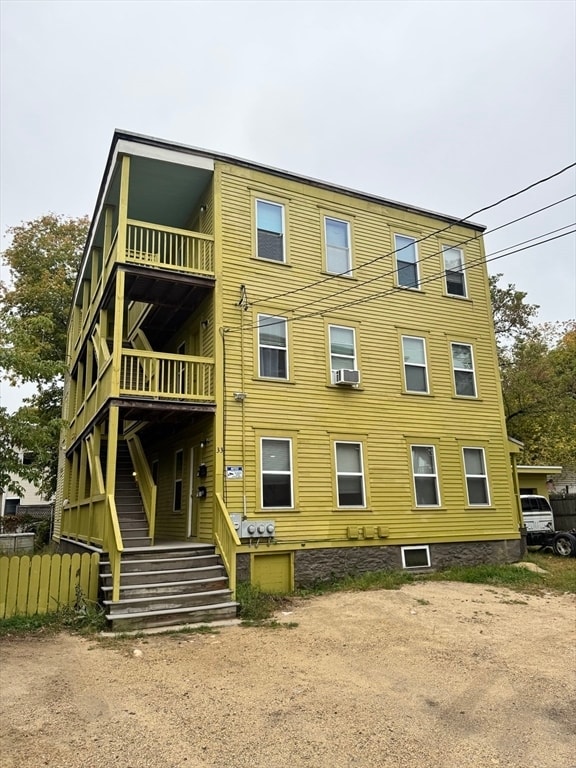 Building Photo - 33 Thomas St Unit 1