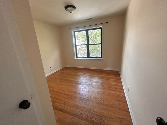 Photo - 6 Corners Apartment! Unit 4811-2E