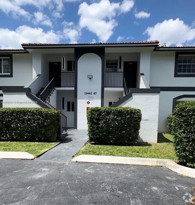 Building Photo - 11441-11447 NW 45th St Unit 11443 Rental