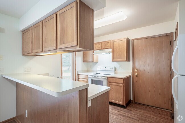 2BR, 2.5BA - 1450SF - Kitchen
