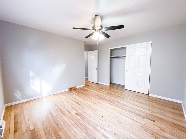 Photo - 905 Magnolia Ln