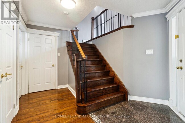Photo - 249 Charlton Ave