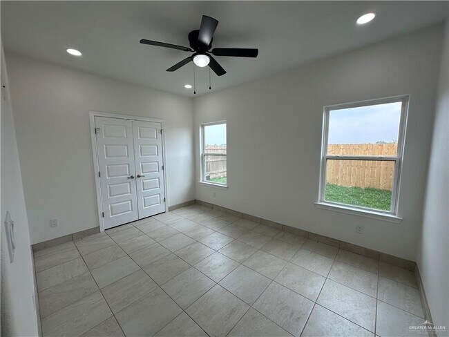 Photo - 9 Valley S Cir Unit A