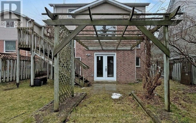 Photo - 11 Upland Dr
