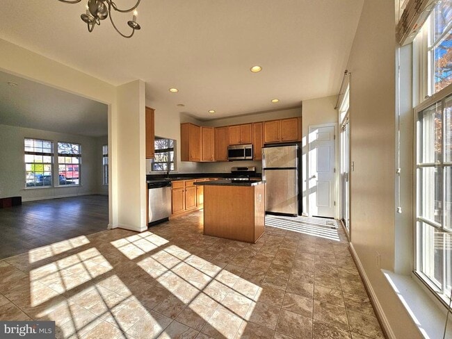 Photo - 15334 Elizabeth Burbage Loop