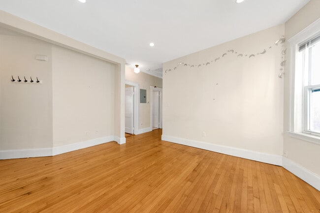 Photo - 301 Alewife Brook Pky Unit 2