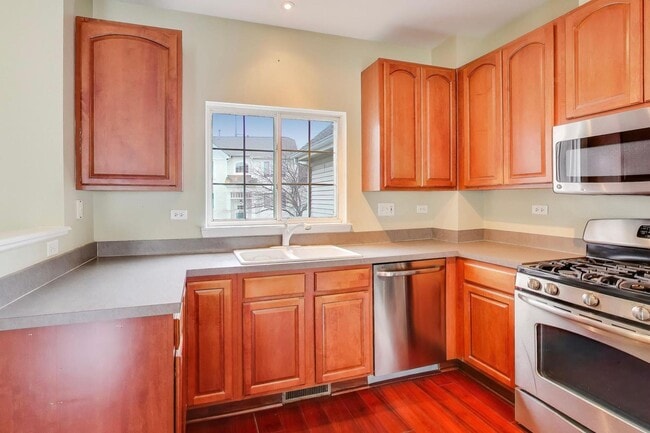 Photo - 2427 Daybreak Ct