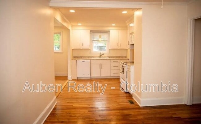 Photo - 1420 S Kilbourne Rd