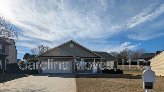 Photo - 124 Bascom Ct