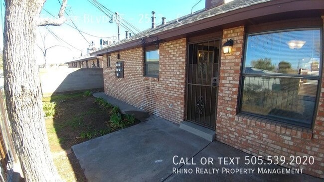 Building Photo - 2517 Eubank Blvd NE Unit C