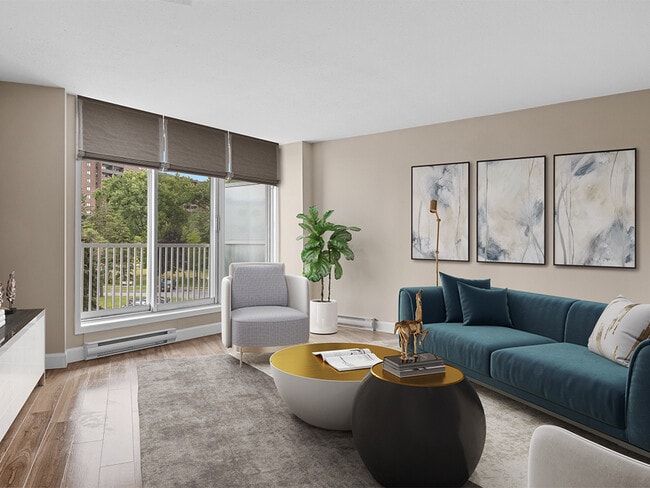 Photo - Parkway Towers