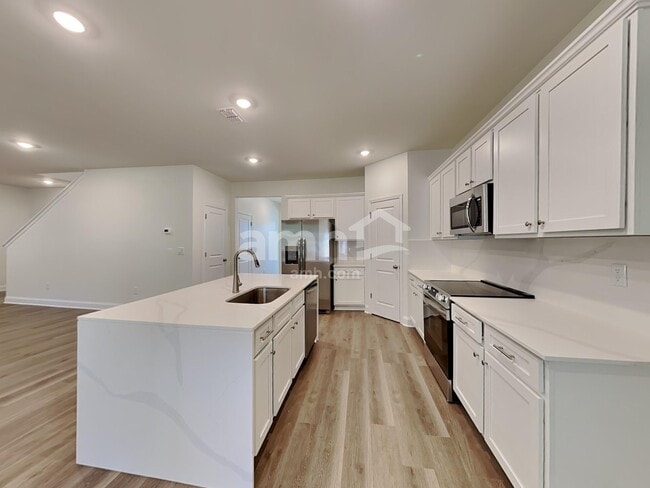 Photo - 850 Jubilation St