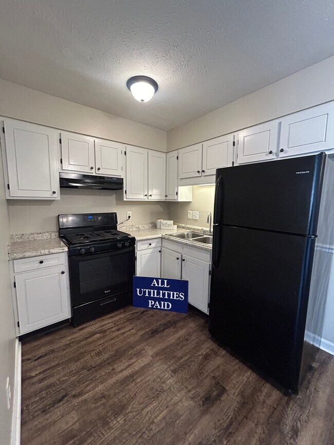 Greenhaven Apartments ALL UTILITIES PAID!