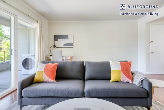 Photo - 837 Cowper St Unidad FL1-ID1016