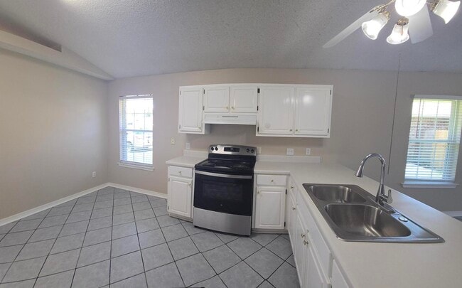 Photo - 418 Pristine Water Ln