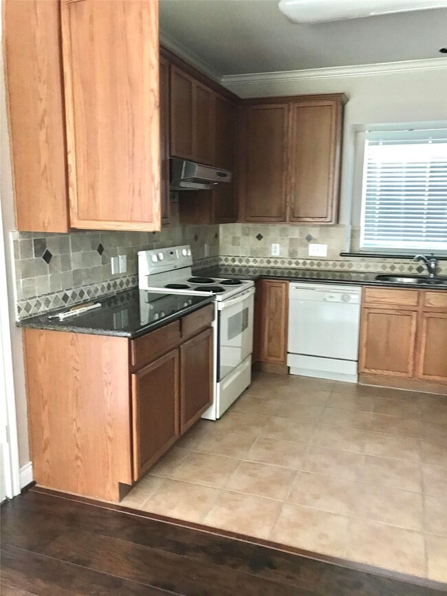 Photo - 14434 Summer Garden Dr