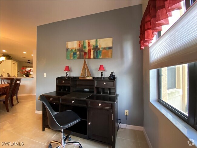 Building Photo - 155 Vintage Cir Unit 103 Rental