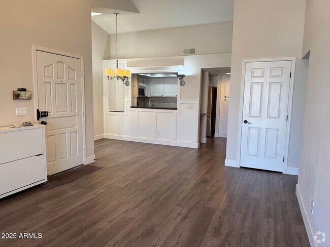 Building Photo - 11011 N 92nd St Unit 2082 Rental