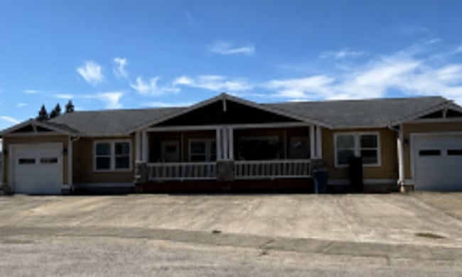 Building Photo - 203 Walnut Grove Ct Unit A