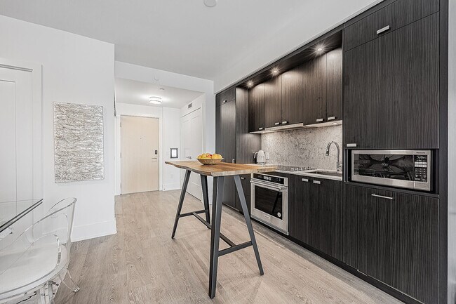 Photo - 480 Front St W Unit 1801