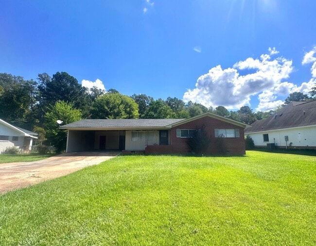 Photo - 104 Gayden St