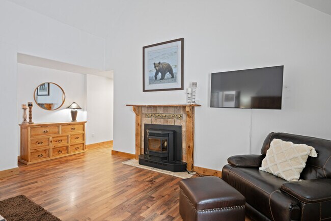 Photo - 420 Colt Rd Unit ID1459460P