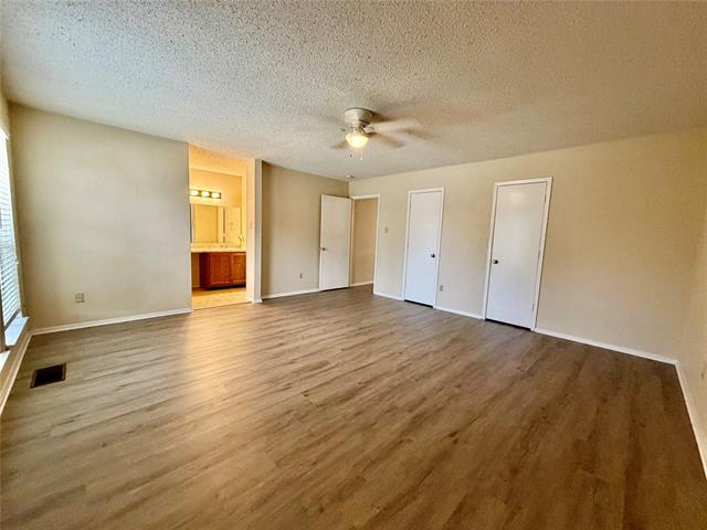 Photo - 1301 Lovell Dr