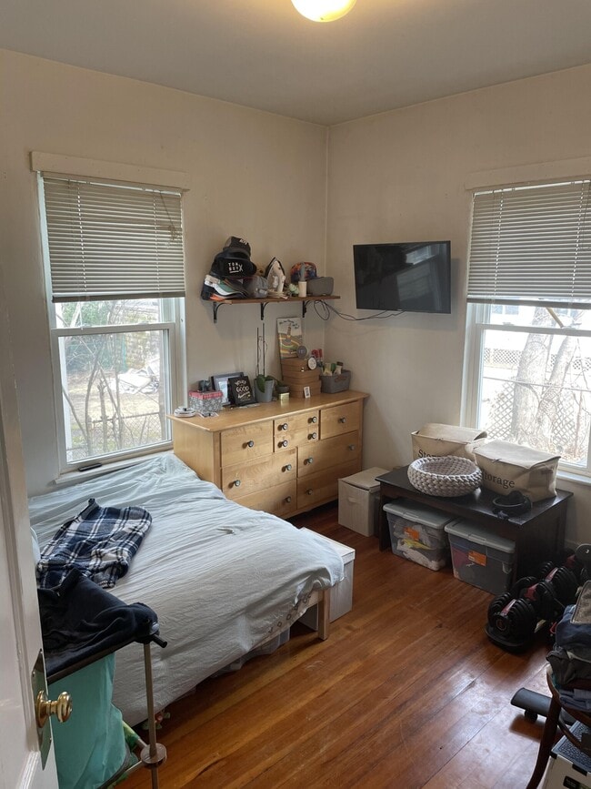 Photo - 69 Raymond Ave Unit 1R