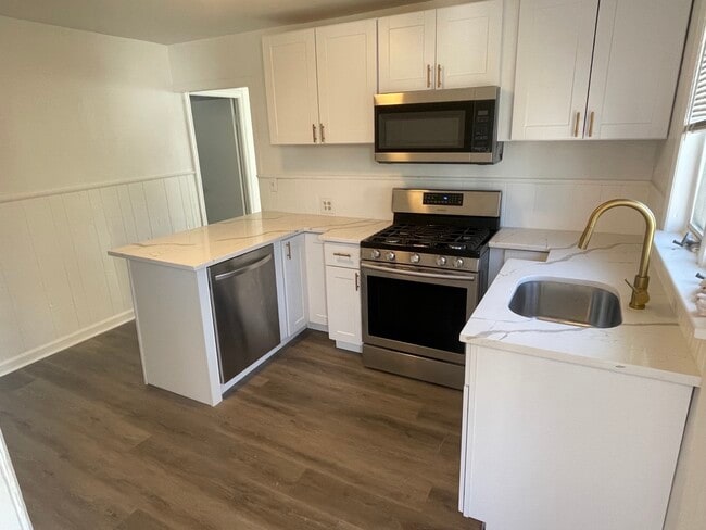 Photo - 1405 D St