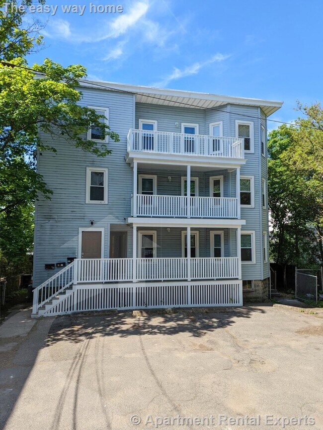 Photo - 8 Lowell Cir Unit 1