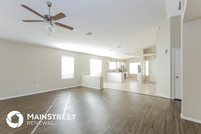 Photo - 10464 W Reade Ave