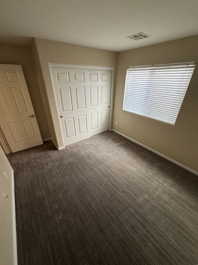 Photo - 4 Bed, 3 Bath with Bed down