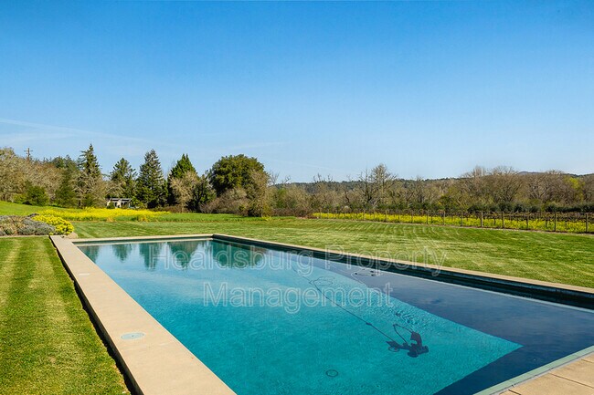 5968 W. Dry Creek Road - 5968 W. Dry Creek Road House