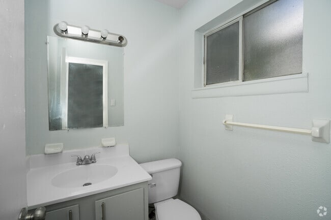 2BR, 2BA - 1,075SF - Primary Bathroom - The Luke Apartments