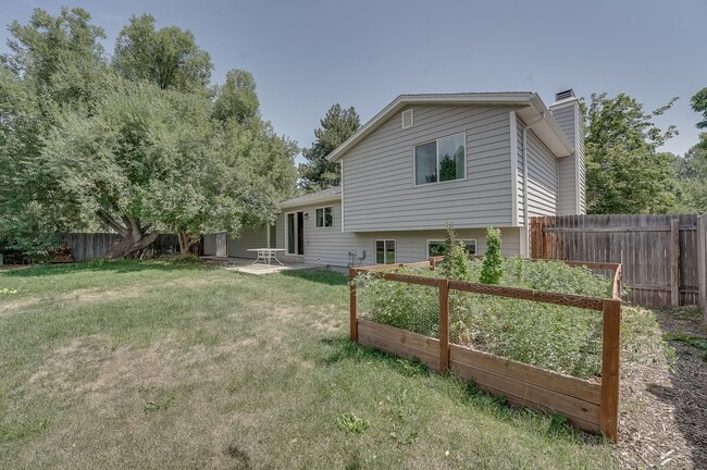Photo - Cul-de-Sac Comfort | Updated Interior + Large Fenced Yard