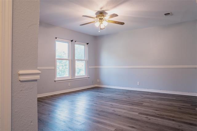 Photo - 6627 Onyx Dr N