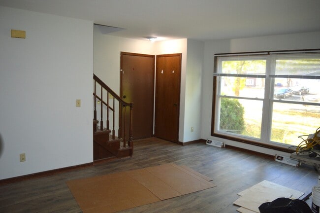 Photo - 2029 Adderbury Ln