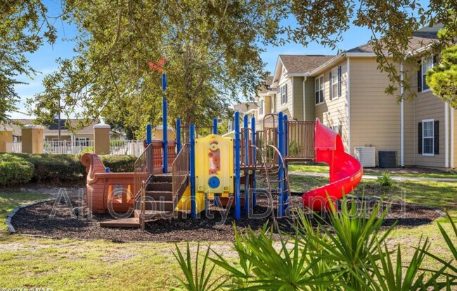 Photo - 1114 Lighthouse Rd